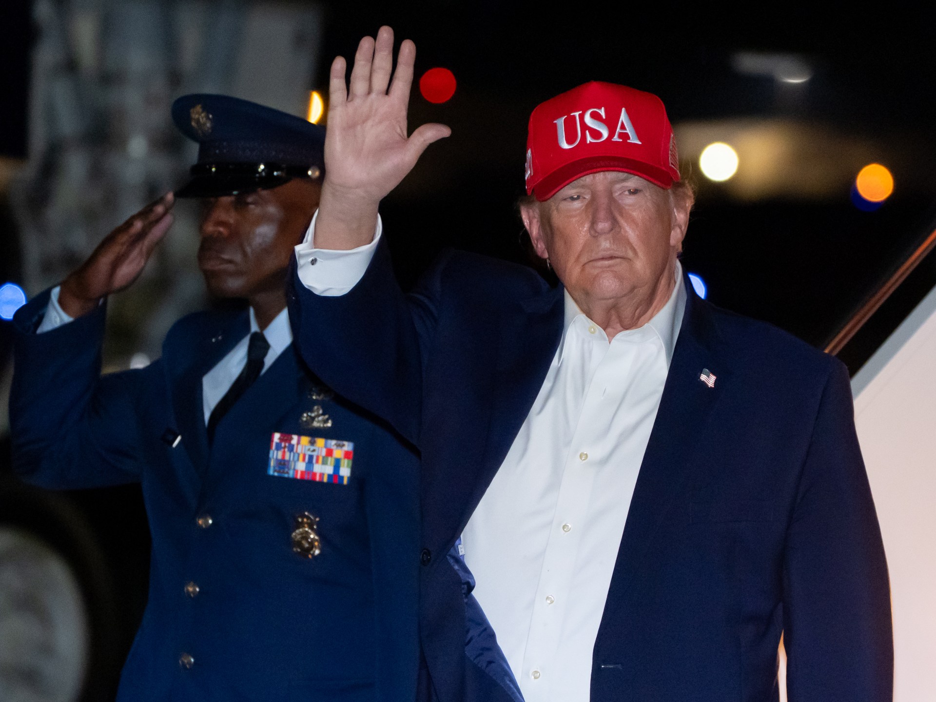 Ahead of US midterms, voters are frustrated with Trump, want change: Poll