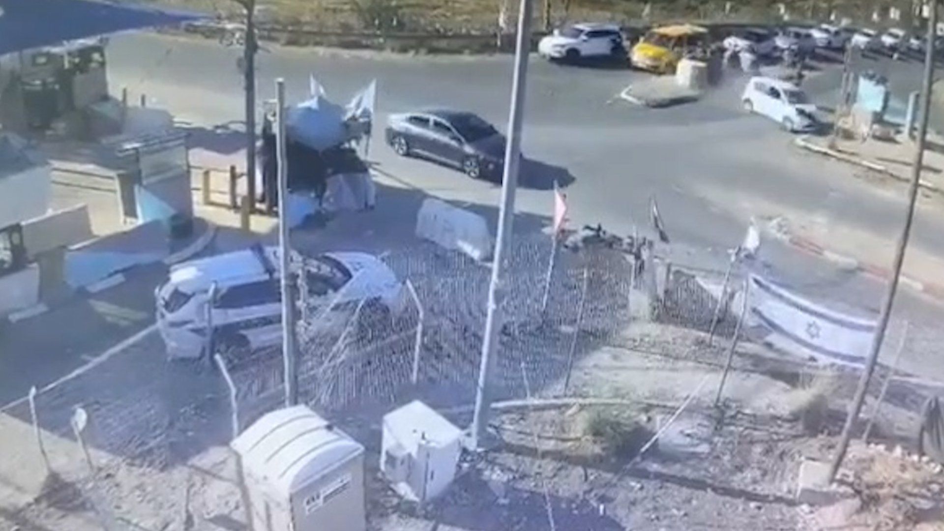 Израильский солдат ранен в результате тарана автомобиля на оккупированном Западном берегу