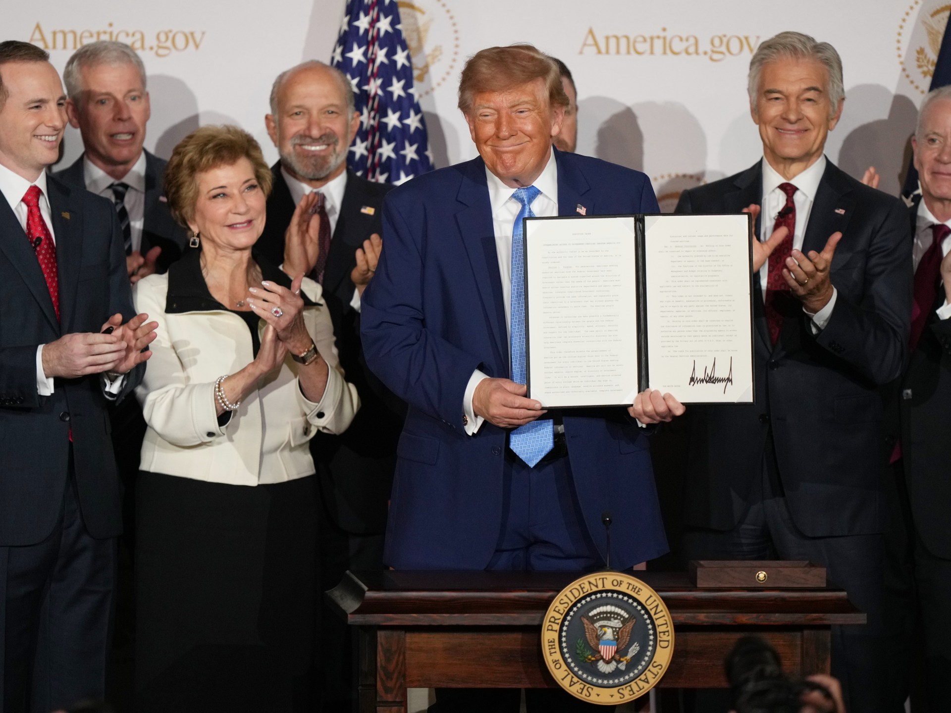 Трамп представил новый сайт для упрощения доступа к государственным услугам