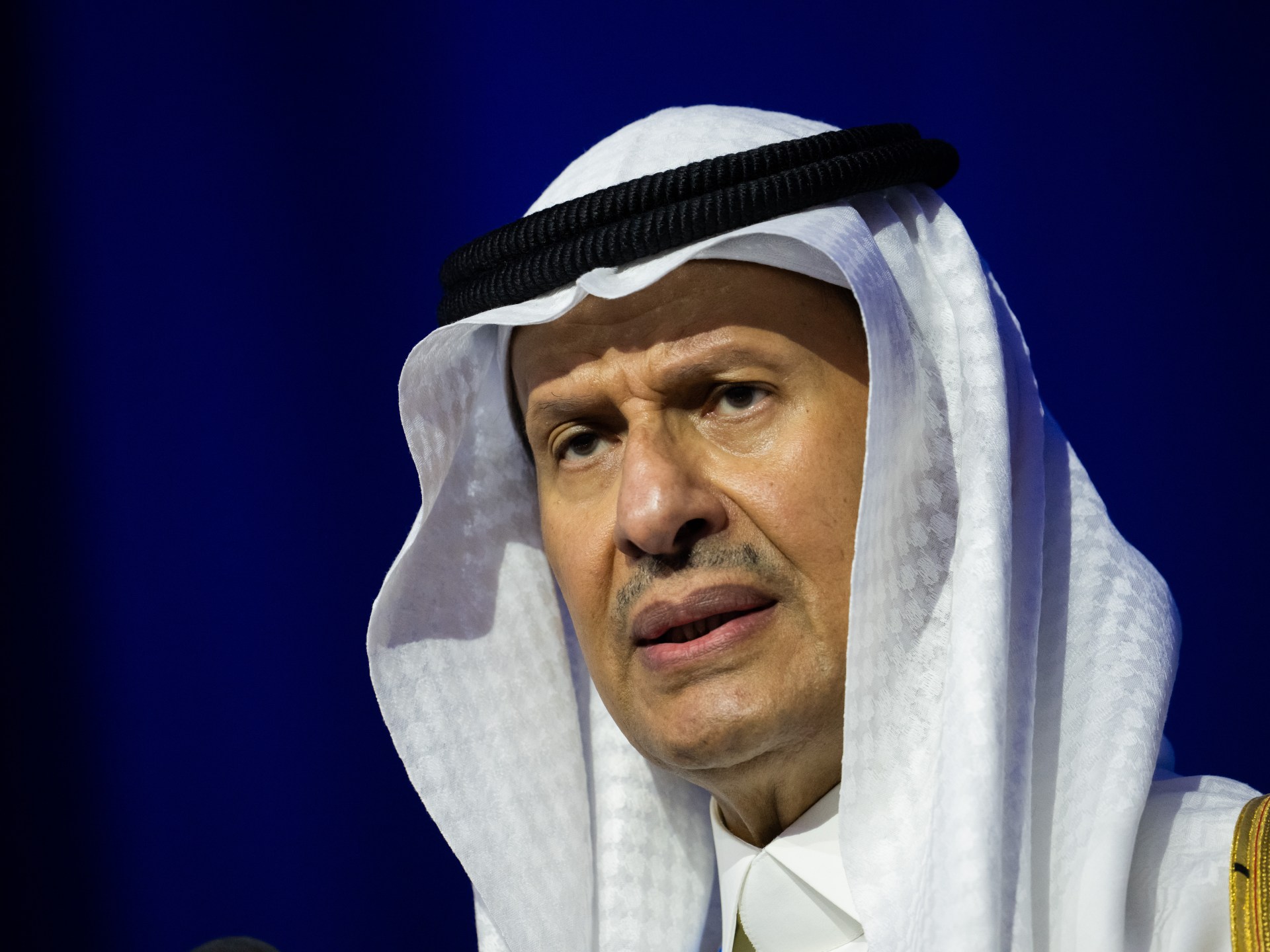 Saudi Arabia says East-West pipeline pumping 5.8 million bpd