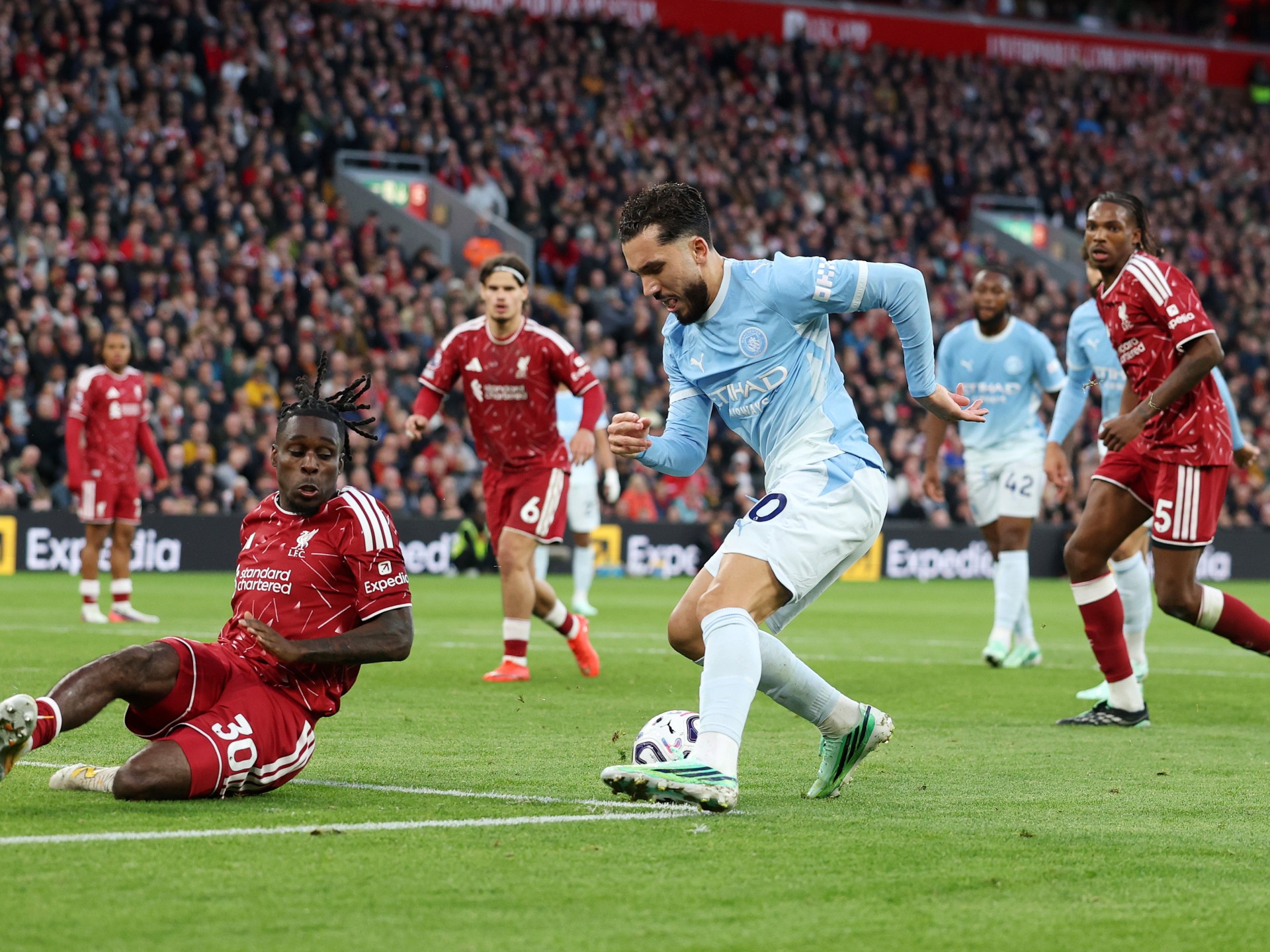 Man City beat 10-man Liverpool 3-0 in first game after guilty verdict