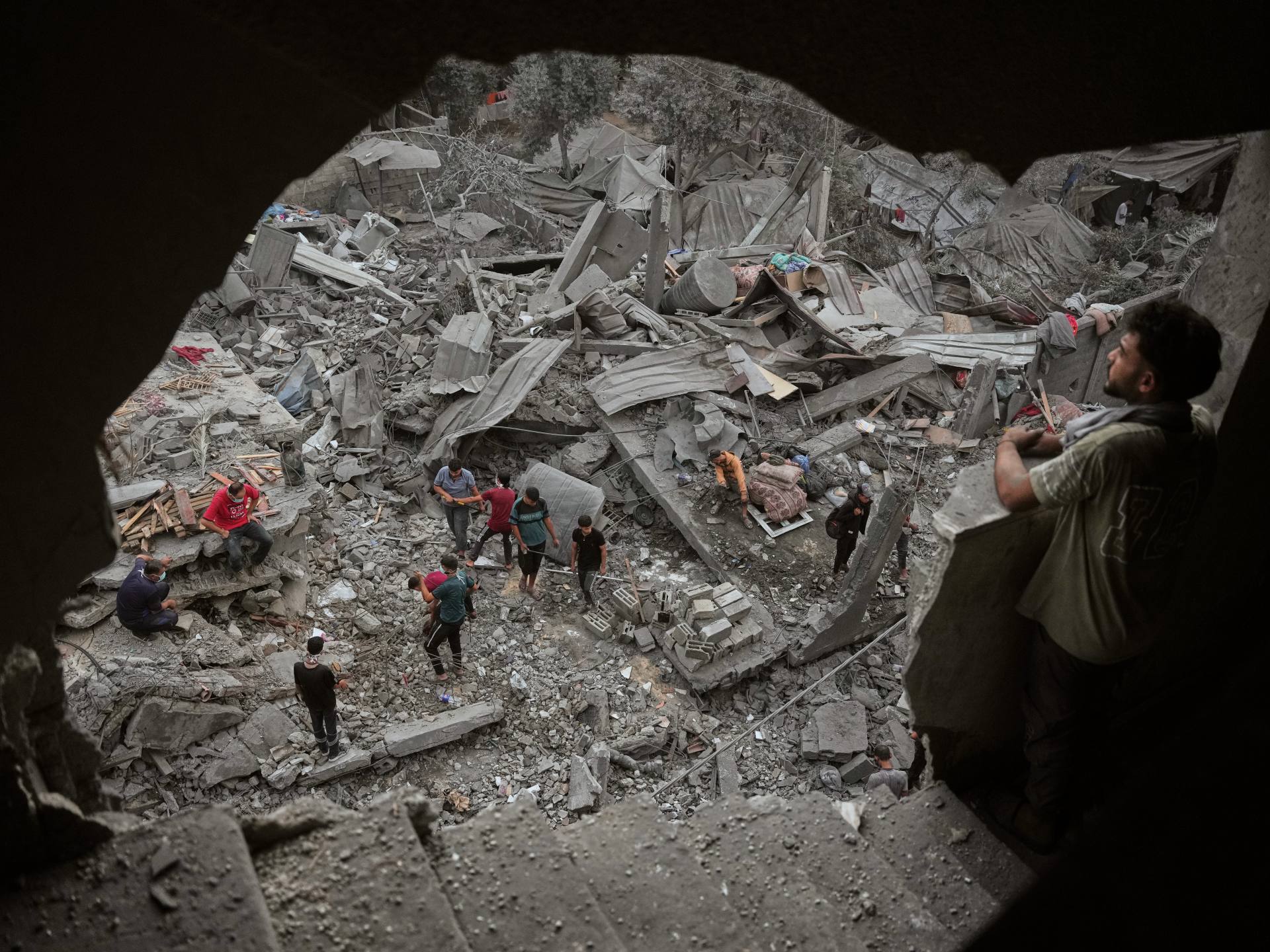 Israeli air strike kills Palestinian woman in Gaza City