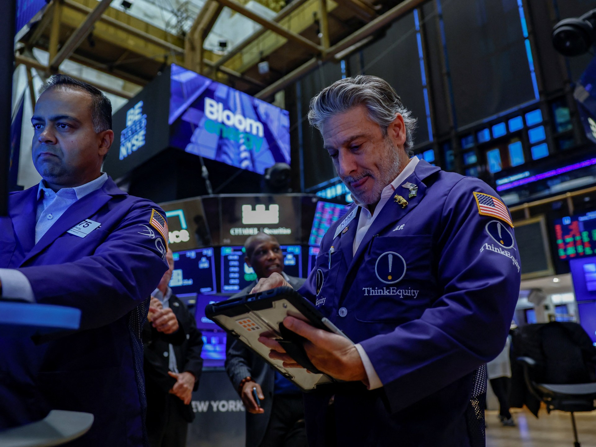 US stocks slide as oil prices fluctuate over renewed Iran war fears