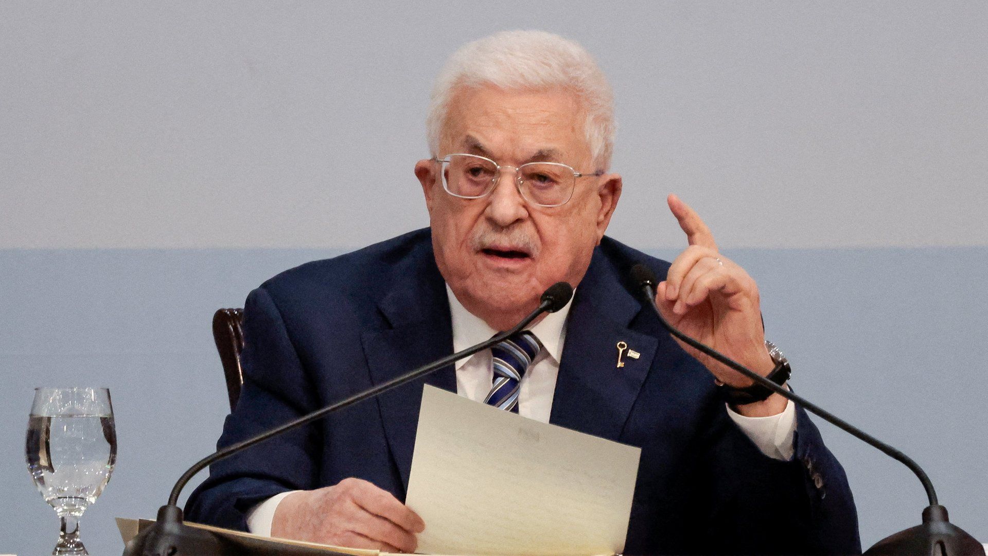 ‘Who will represent us?’ Palestinians react to election delay