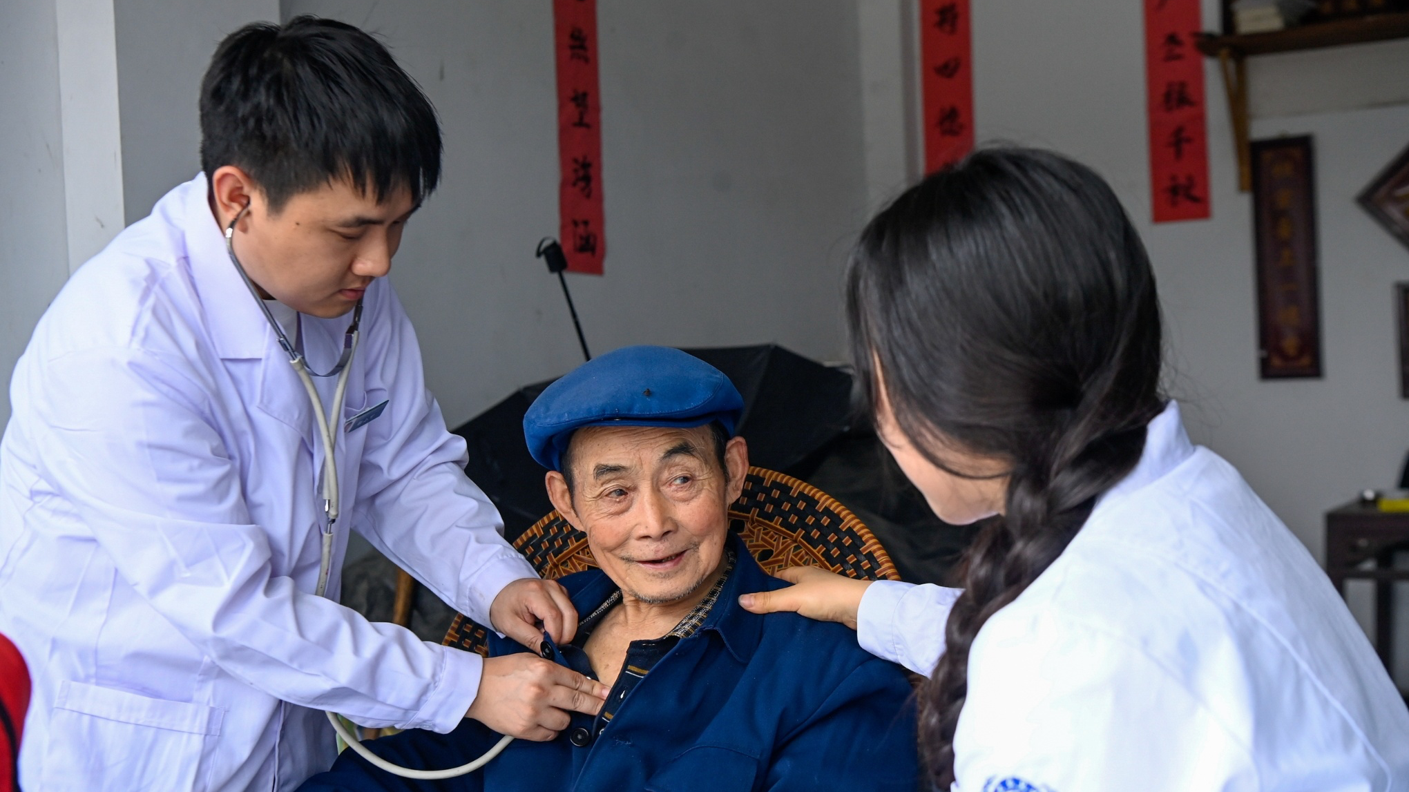 How does the world's largest healthcare system work?