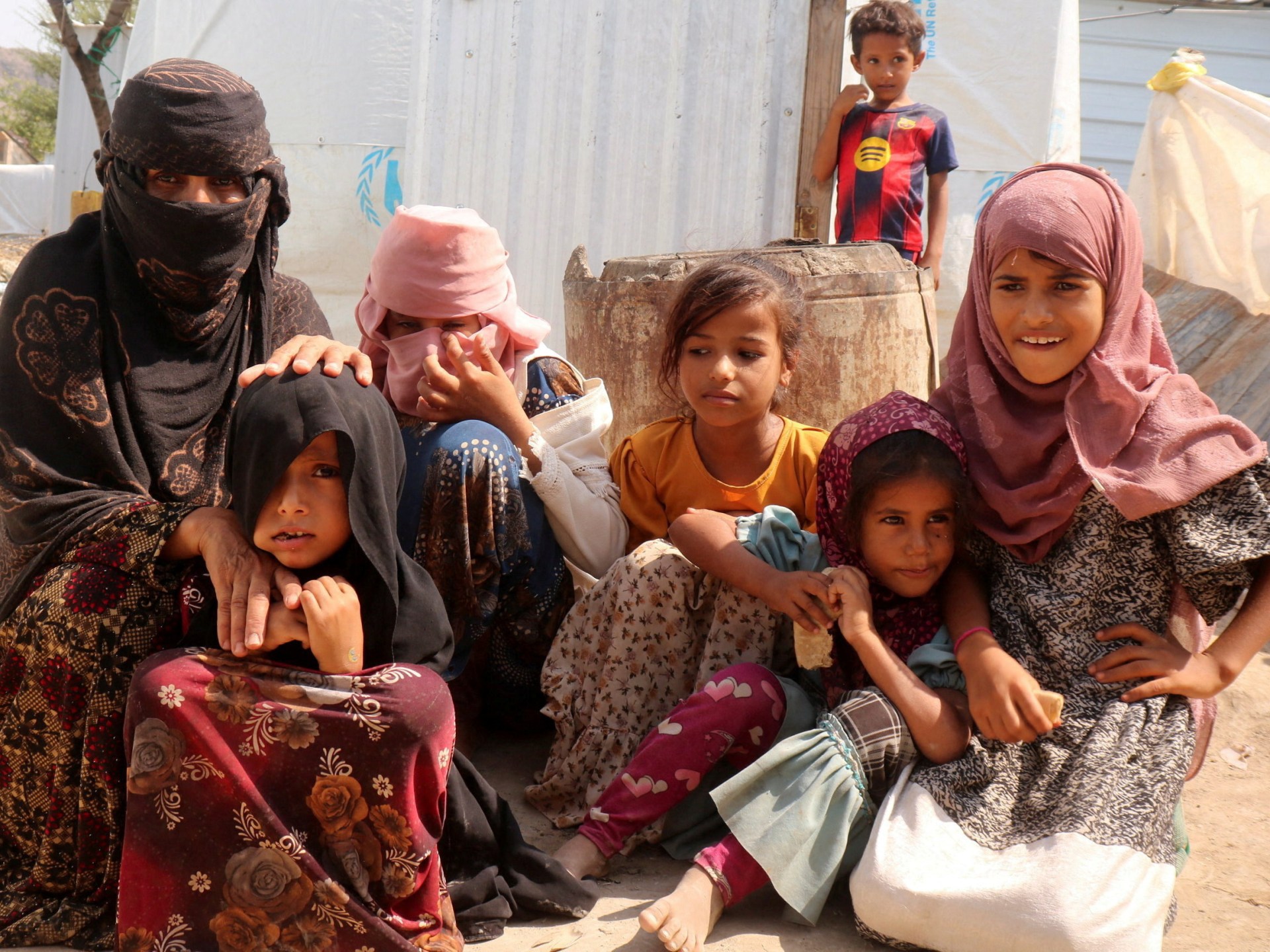 Yemen’s displaced children dream of returning to school