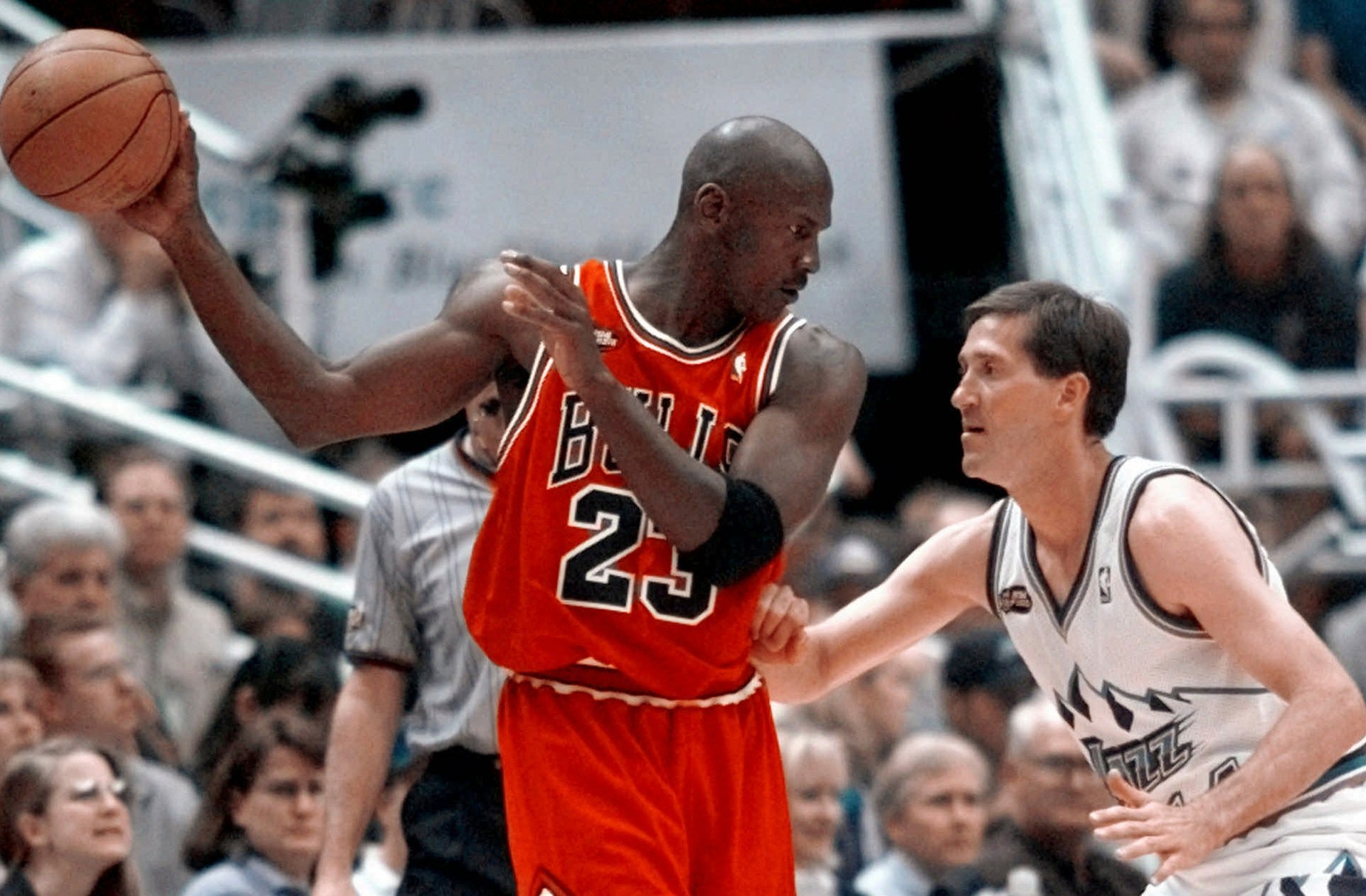 Michael Jordan’s ‘Last Dance’ NBA Finals jersey sells for record $14m
