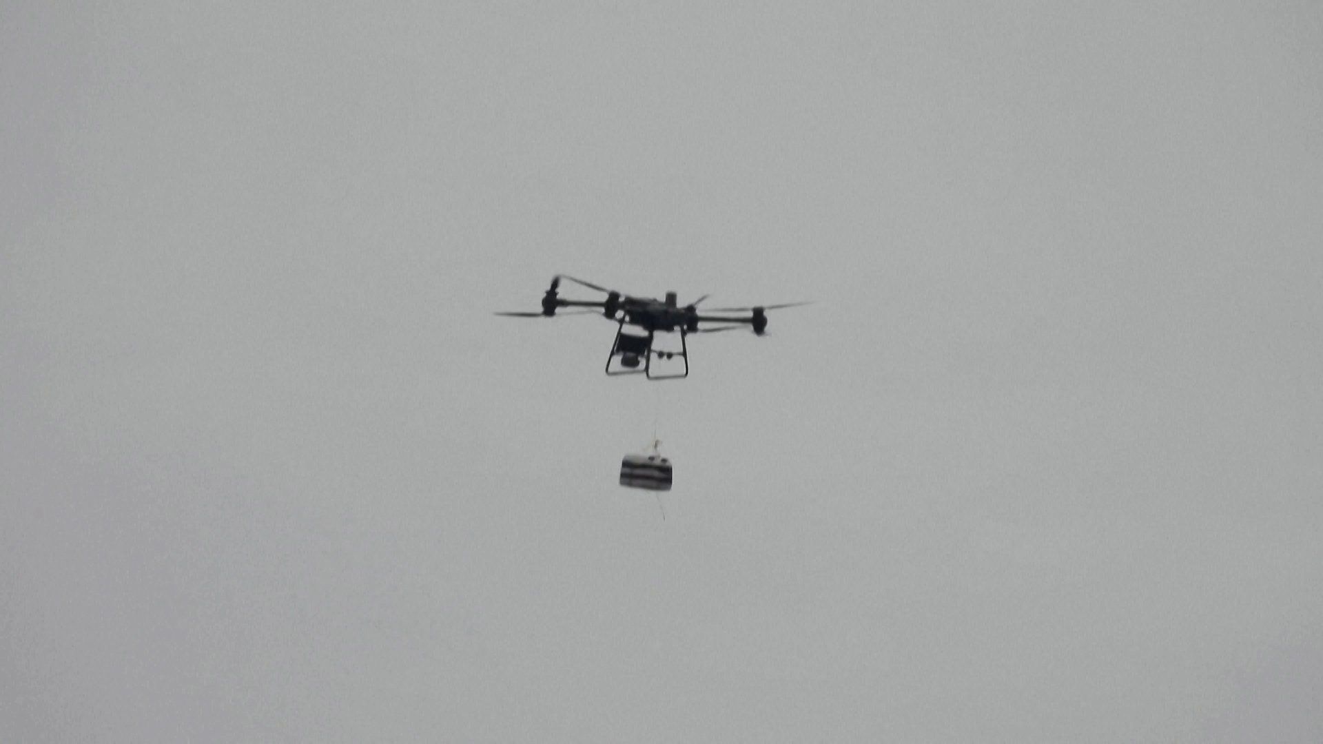 Israeli quadcopter drone drops bomb in Lebanon