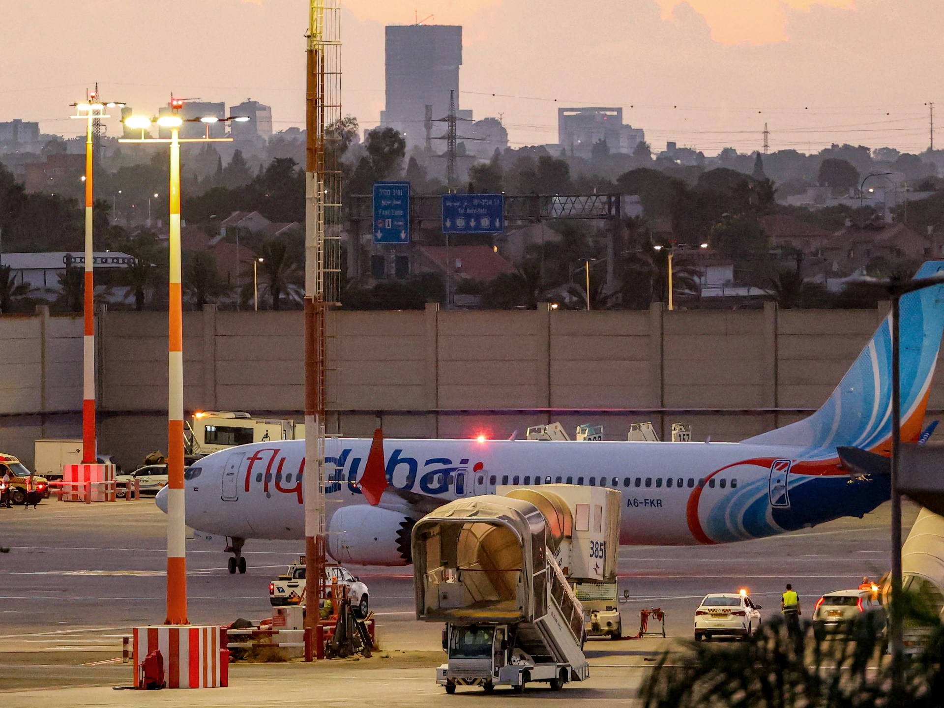 Кто является таинственным вторым пилотом, стоящим за атакой на Flydubai?