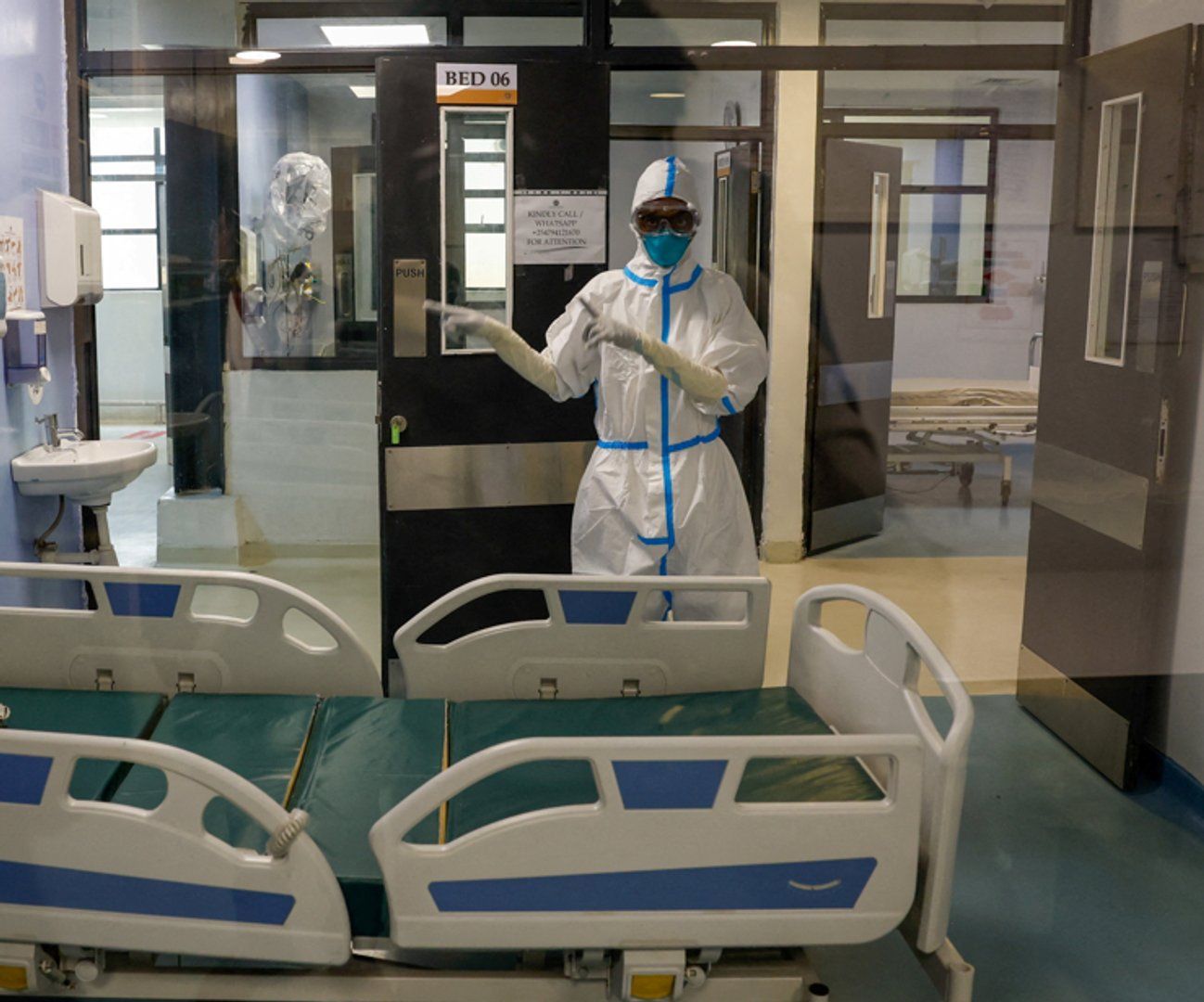 Kenya on high alert amid concern over screening after first Ebola death