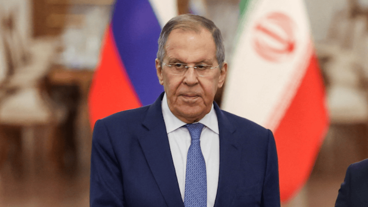 Russia’s Lavrov discusses US war and regional security in Tehran visit