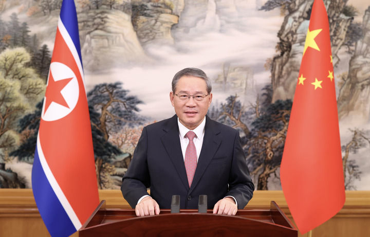 Chinese Premier hails new bridge as landmark of China-DPRK friendship