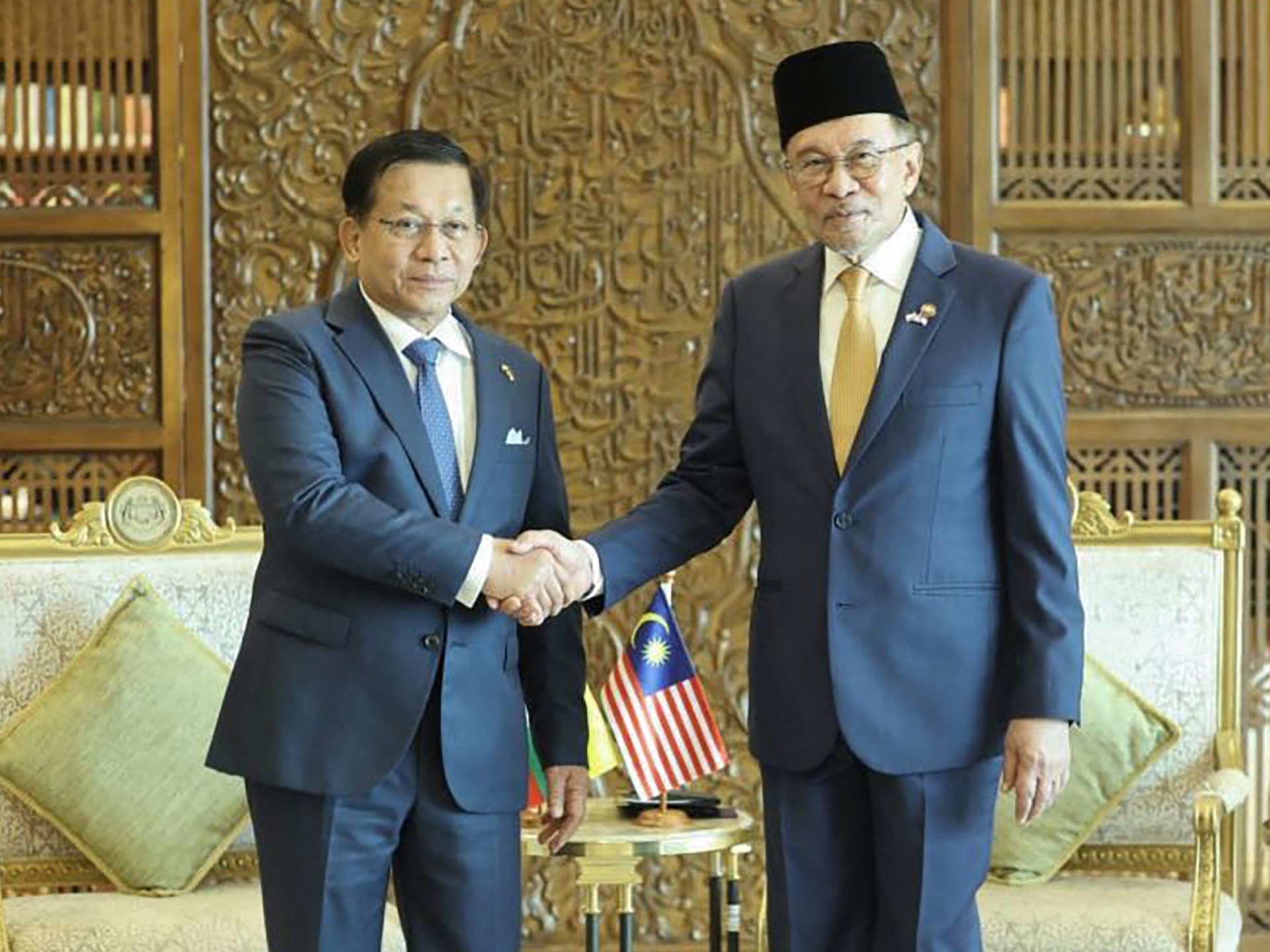 Malaysia PM says will work on Myanmar’s ASEAN reintegration