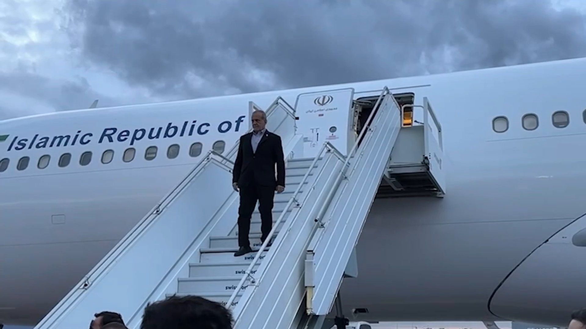 Президент Ирана Масуд Пезешкиан прибыл в Нью-Йорк на Генассамблею ООН